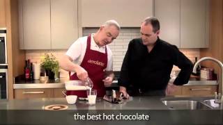 How to make a hot chocolate using an aerolatte milk frother [upl. by Firman526]