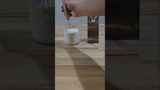 Aerolatte Handheld Milk Frother [upl. by Row]